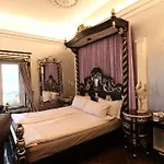 Ferndale Luxury Boutique Bed & Breakfast