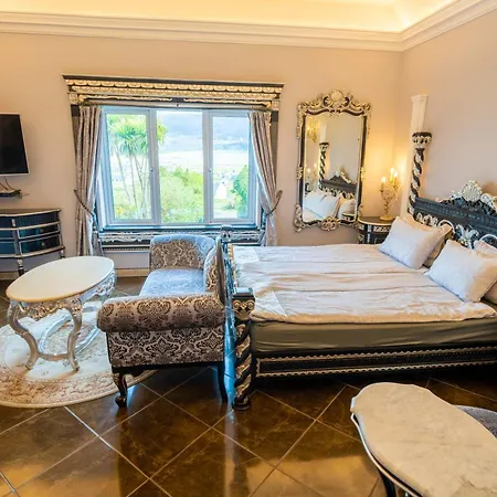 Ferndale Luxury Boutique