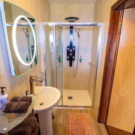 Bed & Breakfast Ferndale Luxury Boutique Keel (Mayo)