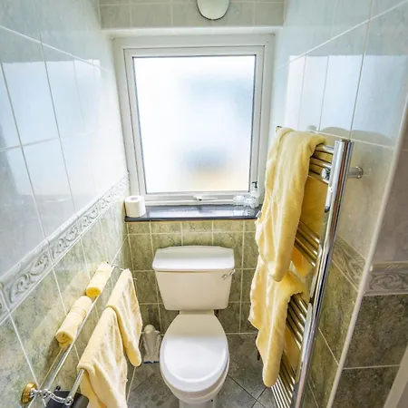 Ferndale Luxury Boutique 5* Keel (Mayo)