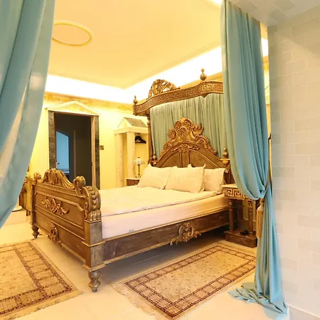 Ferndale Luxury Boutique Bed & Breakfast 5*